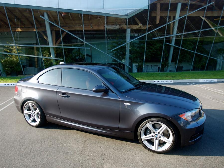  BMW 135i Coupe 2008 года  (US) (фото 6 из 22)